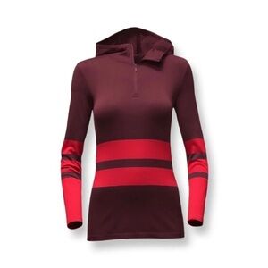 The North Face Second Skin Seamless Pullover Hoodie Striped  in Red Size L